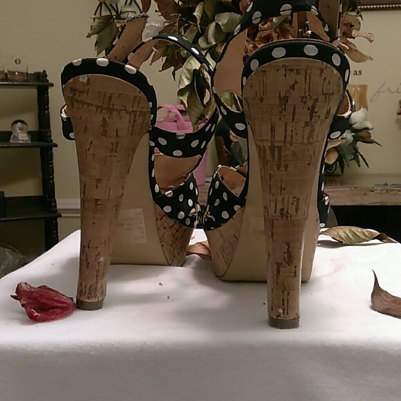 Madden Girl platform cork polkadot heels - Picture 4 of 8